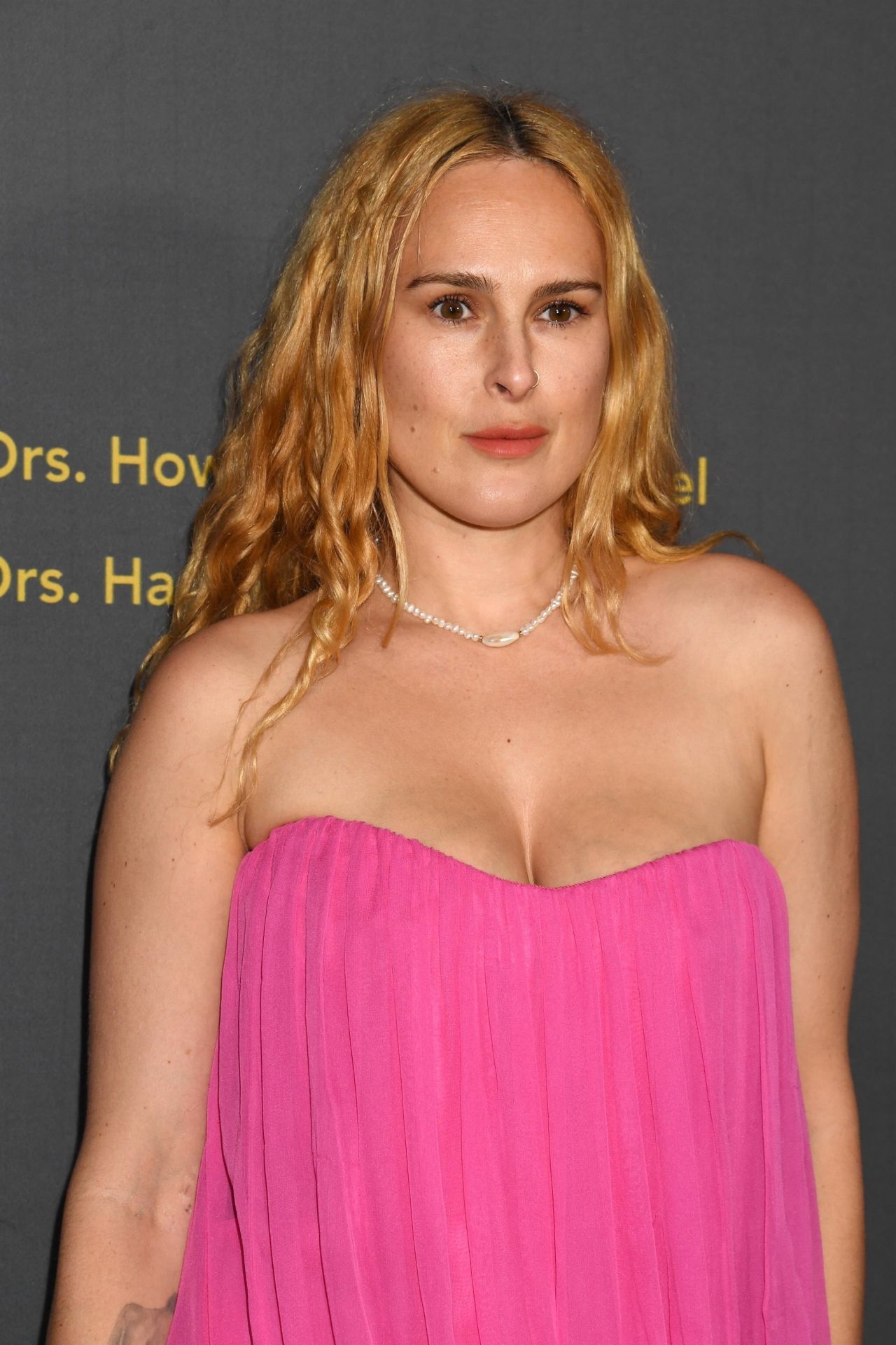 Rumer Willis at Jhpiego Laughter is the Best Medicine Gala in Beverly Hills6